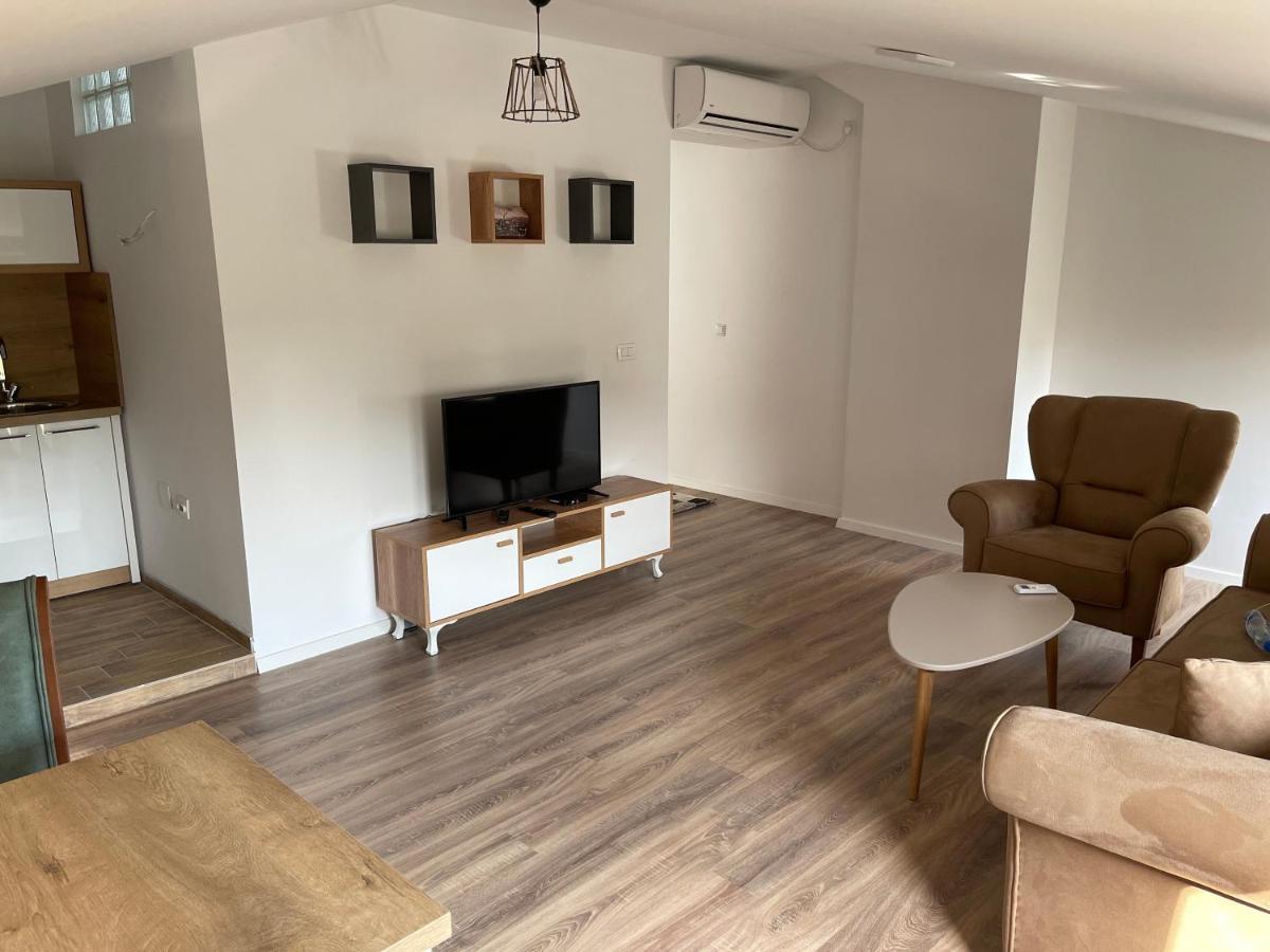 Pristina Select Apartments 外观 照片