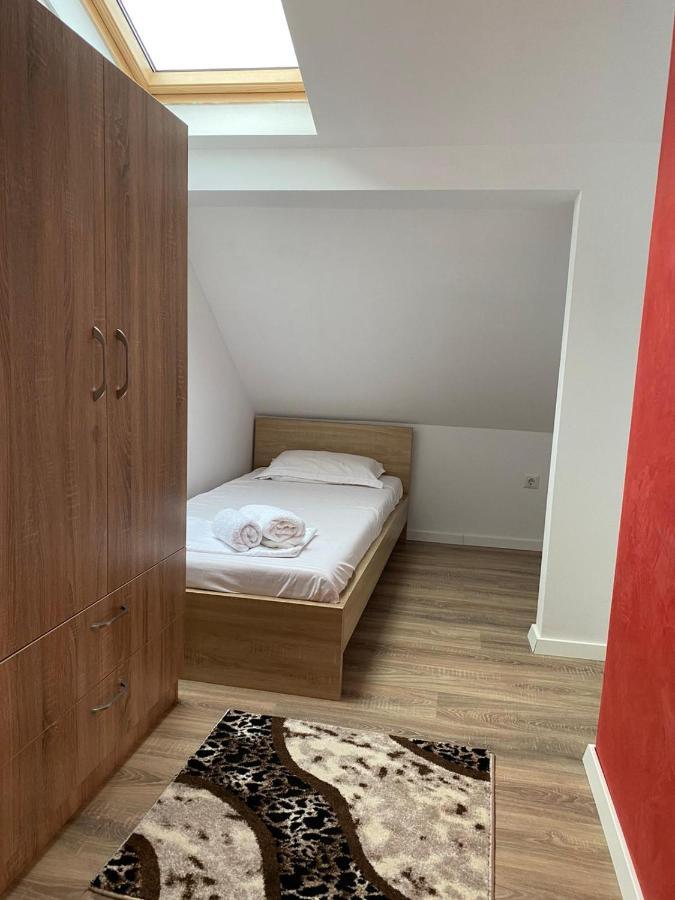 Pristina Select Apartments 外观 照片